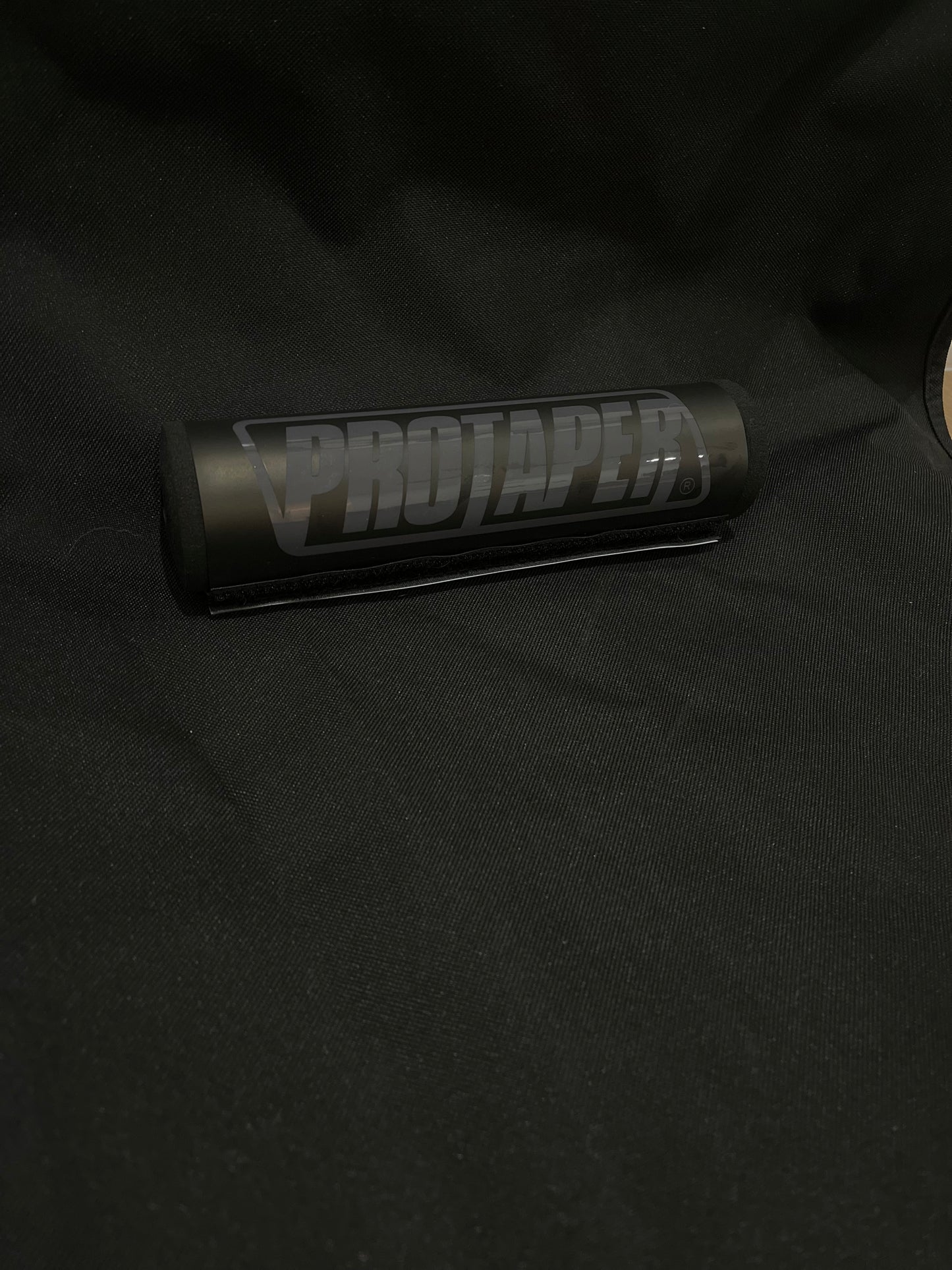 Protaper black and grey bar pad