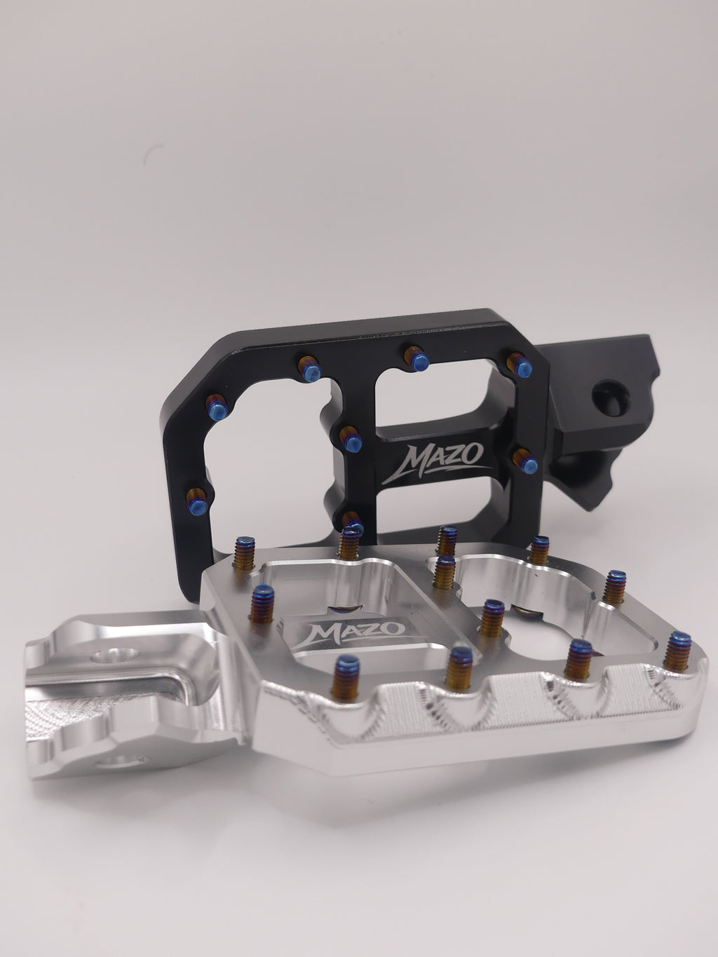 Yozma IN10 wide pegs