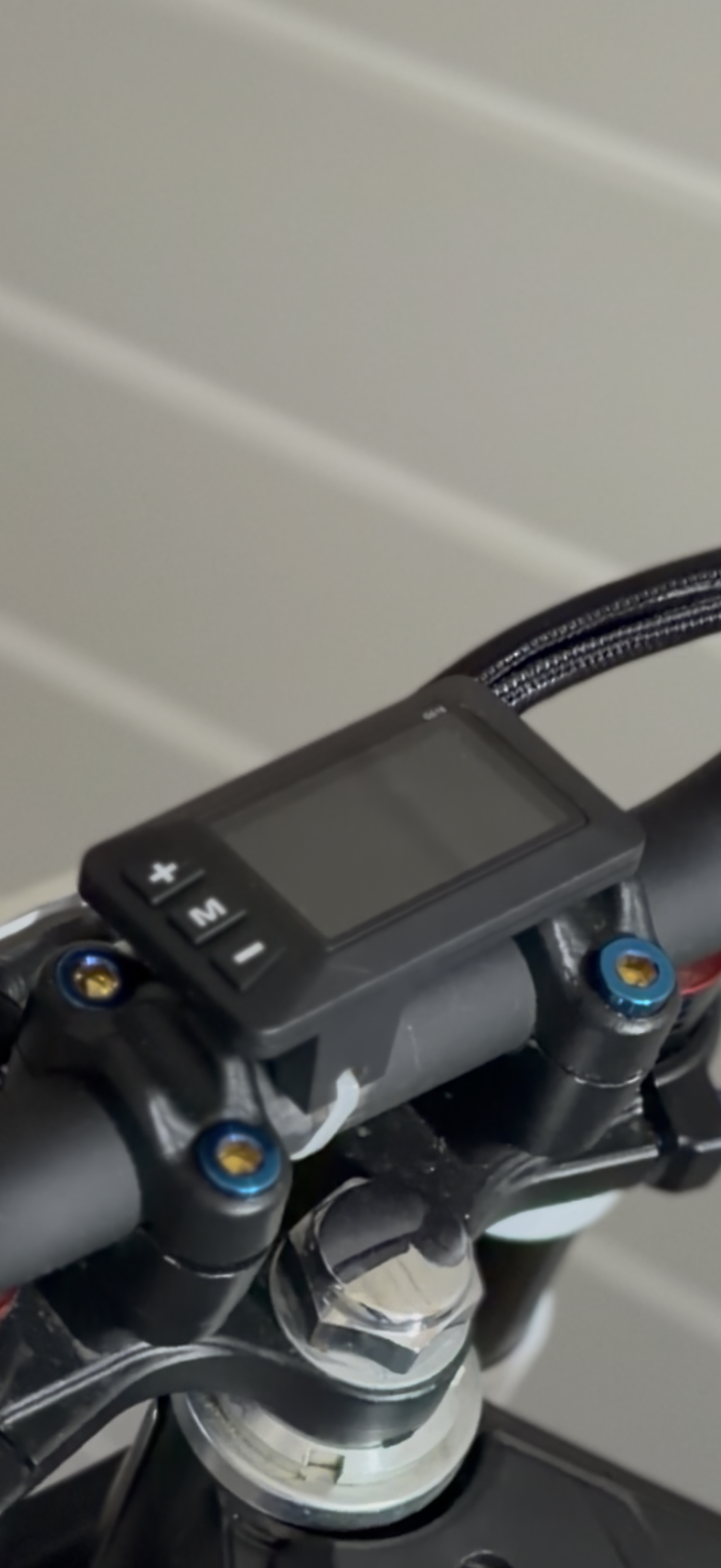 Yozma IN10 Bar Clamp Titanium