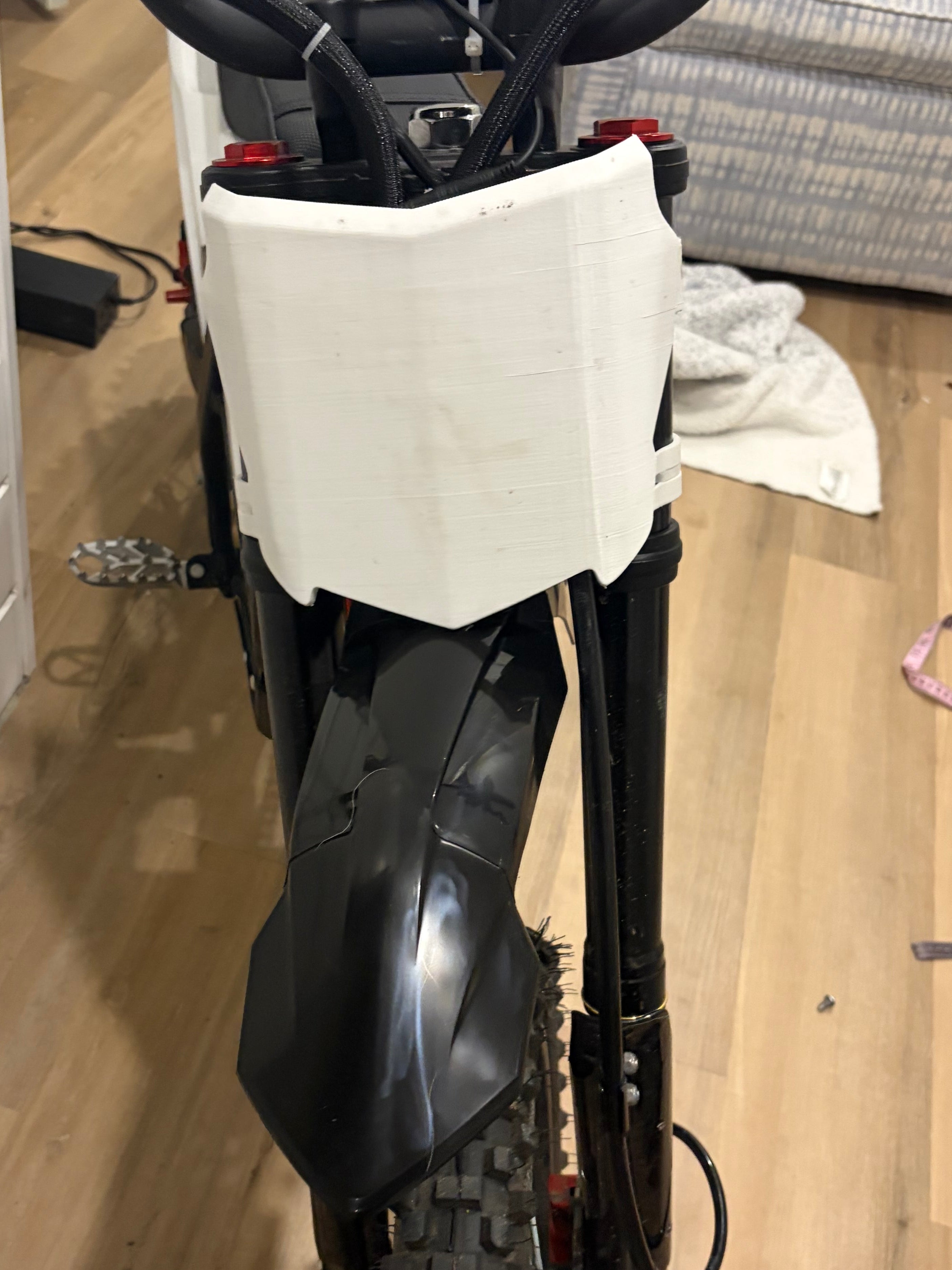 Yozma IN10 Front Fender (2-3 WEEK DELAY!)